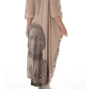 ISO of magnolia pearl sitting bull kaftan